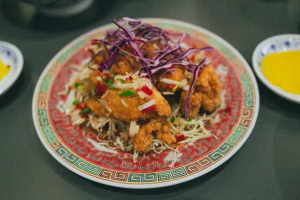 Korean fried chicken served in Seoul style
